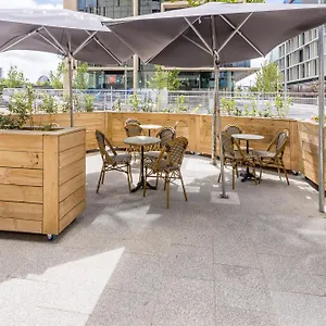 https://peppers-kings-square-hotel.hotelsperth.org